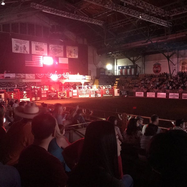 Photo taken at Cowtown Coliseum by Jeen on 10/7/2018