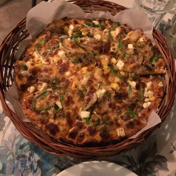 Sparrows pizza outlet
