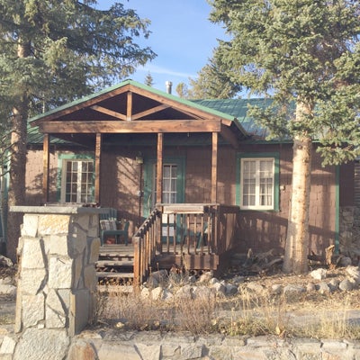 Photos At Grand Lake Cabins 1025 Park Avenue