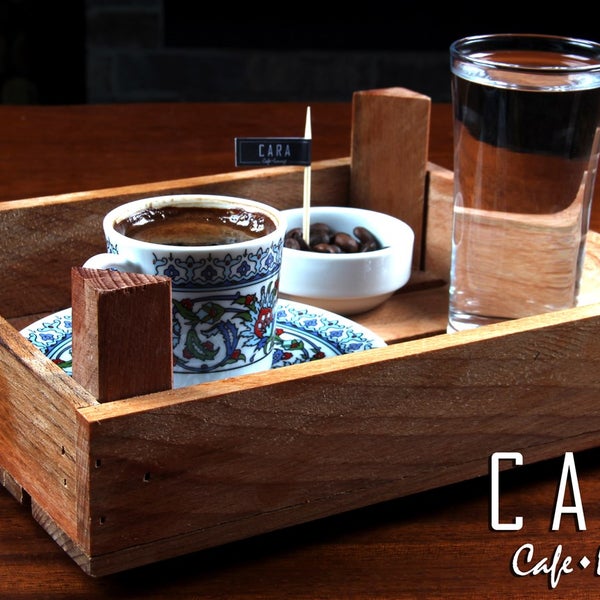 11/14/2015 tarihinde Cara Cafe&amp;Loungeziyaretçi tarafından Cara Cafe&amp;Lounge'de çekilen fotoğraf