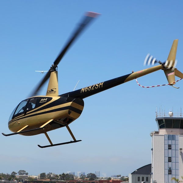 Foto diambil di Star Helicopters oleh Star Helicopters pada 10/26/2015