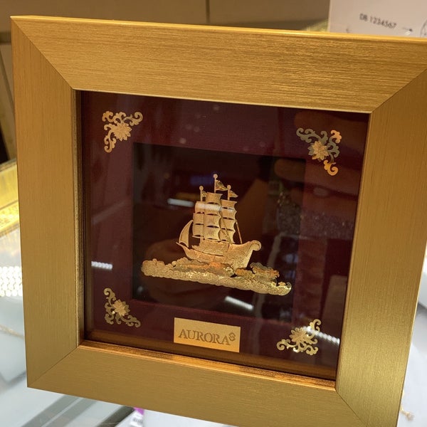 Aurora Jewelry Store in ประเวศ