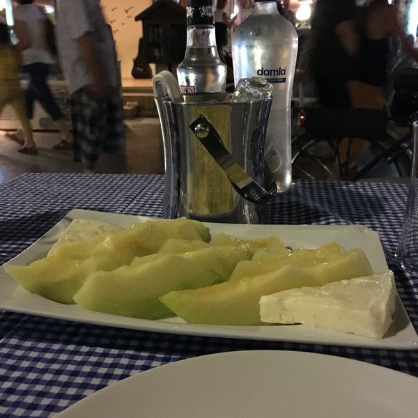 Photo taken at Ayaklı Göl Cafe &amp; Restaurant by Yasin E. on 7/3/2016