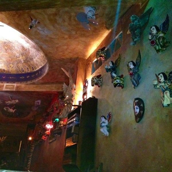 12/20/2012에 JLand님이 Casa Babylon에서 찍은 사진