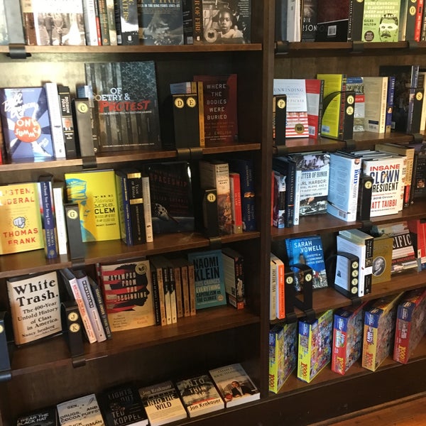 Photos At River Lights Bookstore 4 Tips From 72 Visitors