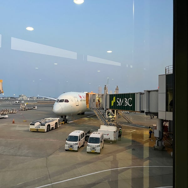 NRT GATE 44 (Terminal 1) 搭乗ゲート