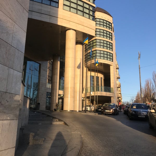 Photo taken at Hilton Kyiv by Таня Б. on 3/22/2019