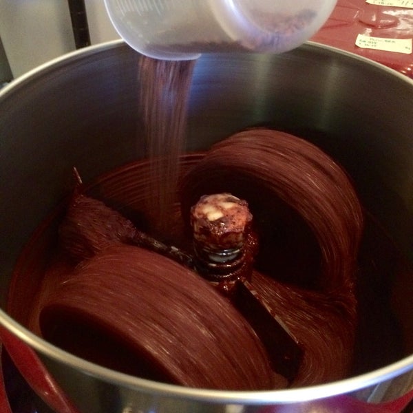 Foto tirada no(a) Videri Chocolate Factory por Tammy P. em 1/25/2015