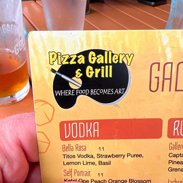 3/13/2023 tarihinde Richard O.ziyaretçi tarafından Pizza Gallery &amp; Grill'de çekilen fotoğraf