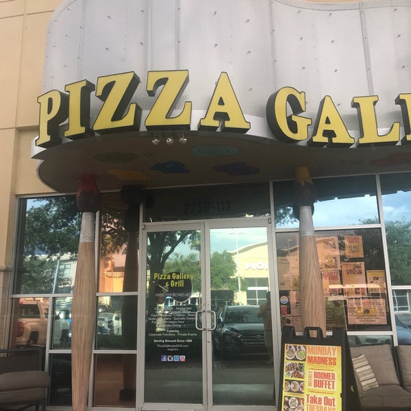 4/23/2018 tarihinde Richard O.ziyaretçi tarafından Pizza Gallery &amp; Grill'de çekilen fotoğraf