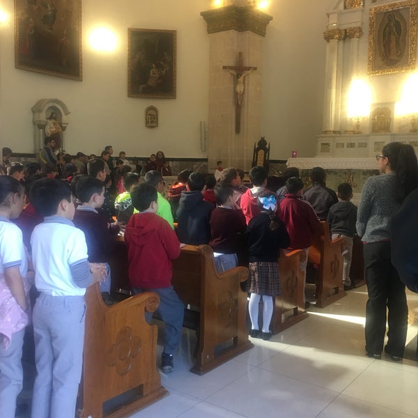 Photo taken at Iglesia Santuario De Guadalupe by Karen M R. on 3/7/2018