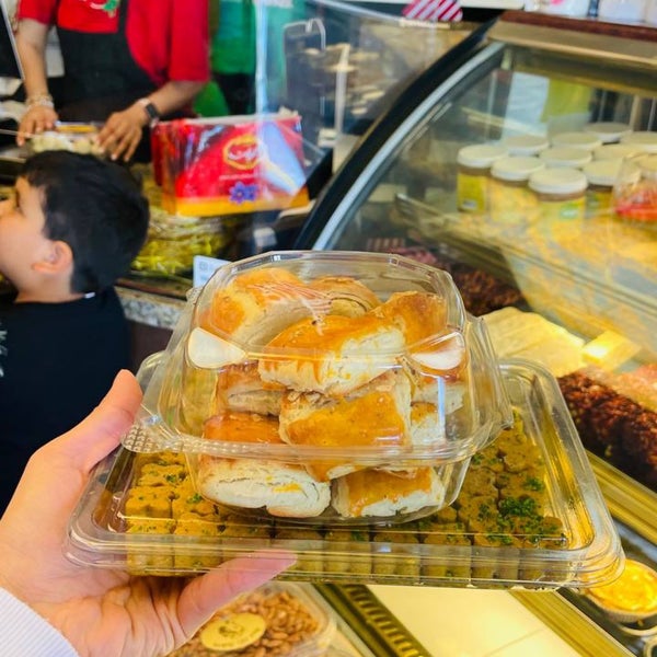 Sweet Lili's Bakery Bakery in Laguna Hills