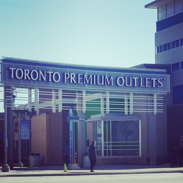 Photos at Toronto Premium Outlets Outlet Mall in Halton Hills