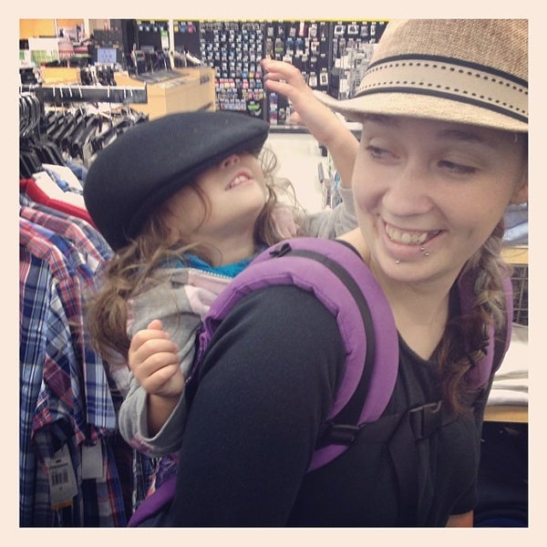 base exchange moody afb