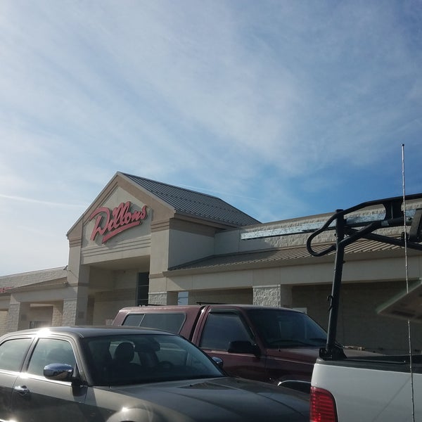 Dillons Grocery Store