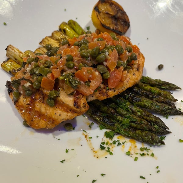 Tides Oyster Bar Green Valley Ranch 12 tips from 428 visitors