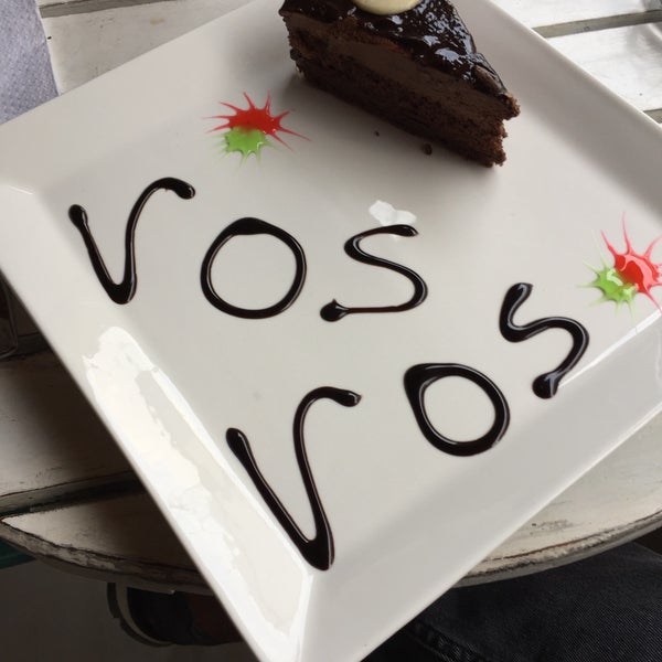 11/4/2018에 Sercan T.님이 Vosvos Cafe &amp; Bistro에서 찍은 사진