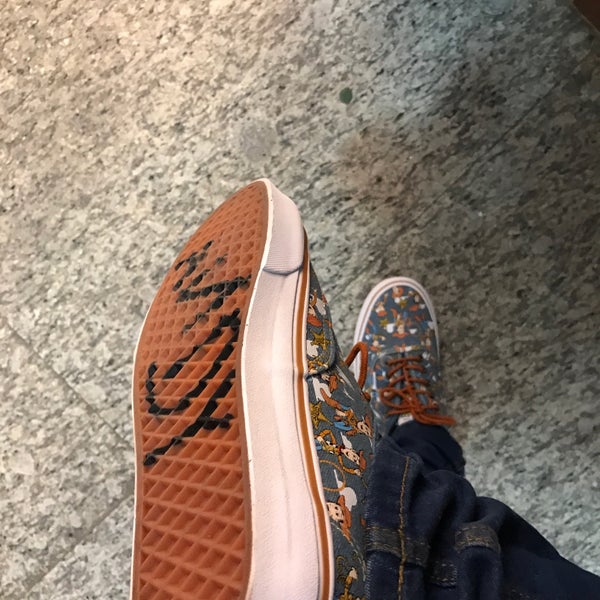 erick vans erick vans