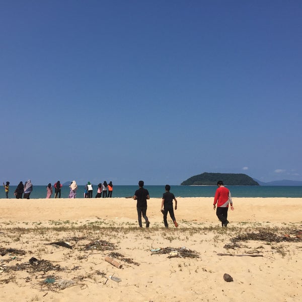 Damai Beach Resort 118 Visitors