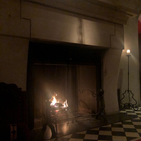 Das Foto wurde bei Gramercy Park Hotel von Nikhil V. am 4/3/2019 aufgenommen