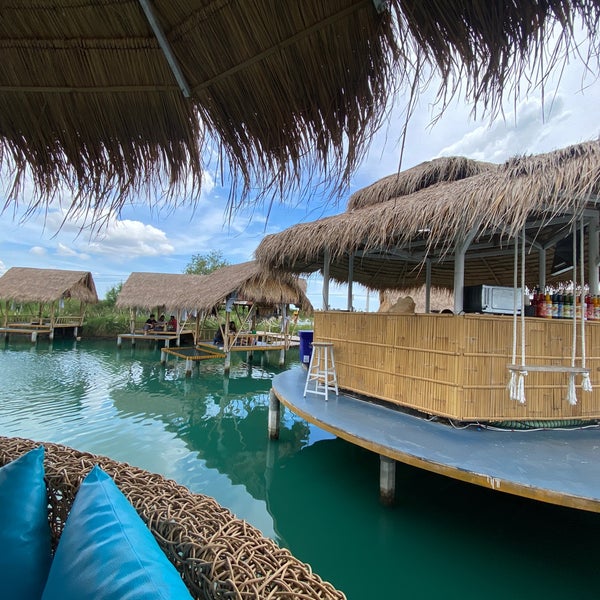 Cool Breeze Caribbean Restaurant in Bangkok