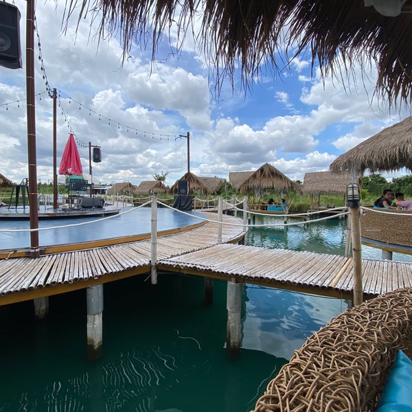 Cool Breeze Caribbean Restaurant in Bangkok