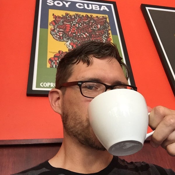 7/2/2015 tarihinde Tika B.ziyaretçi tarafından Buchi Cafe Cubano'de çekilen fotoğraf