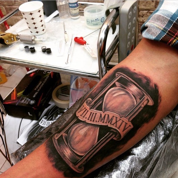 Foto scattata a Magic Hand Tattoo Studio - Dövmeci Taner da Magic Hand Dövme Tattoo  Dövmeci Taner il 10/31/2015
