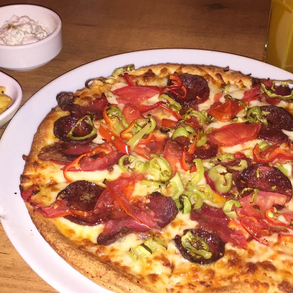 11/21/2018 tarihinde Turhan A.ziyaretçi tarafından Pizza Uno'de çekilen fotoğraf