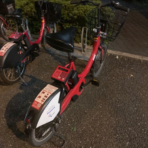 NTT東日本 本社 新宿区のオフィスビル