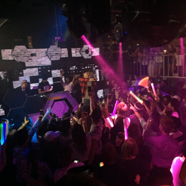 Photos At Club Wax Now Closed 中央区 433 Visitors