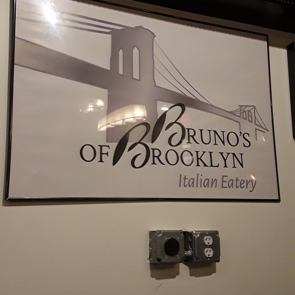 Снимок сделан в Bruno&#39;s of Brooklyn, Italian Eatery пользователем Dan R. 3/6/2019