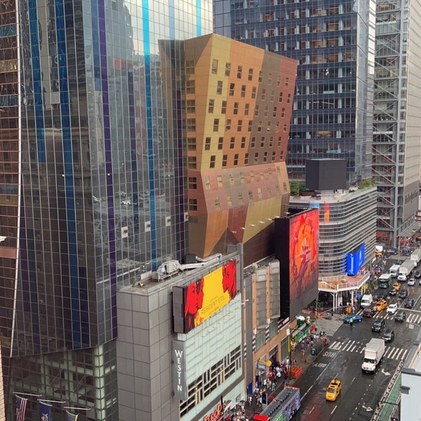 Снимок сделан в InterContinental New York Times Square пользователем Londoner ا. 7/8/2022