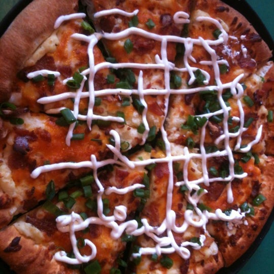 รูปภาพถ่ายที่ DoubleDave&#39;s Pizzaworks โดย Kelly P. เมื่อ 2/2/2013