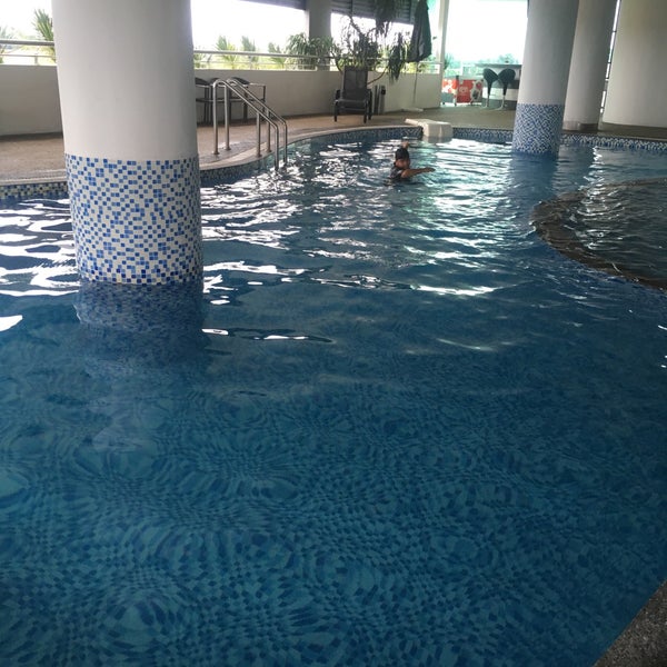Photos At Swimming Pool Holiday Villa Pool In Kota Bharu