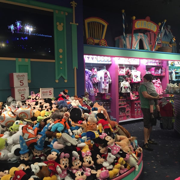 Disney store (Now Closed) Toy Store