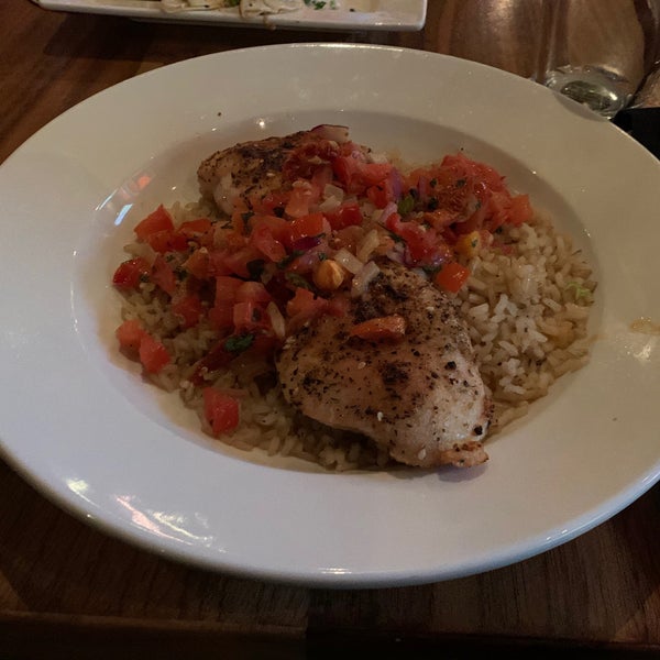 Photo taken at BJ&#39;s Restaurant &amp; Brewhouse by Michael B. on 12/13/2019