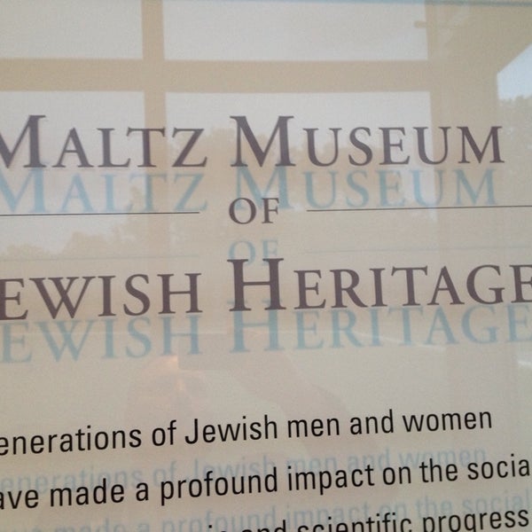 Foto tirada no(a) Maltz Museum of Jewish Heritage por William D. em 6/27/2013