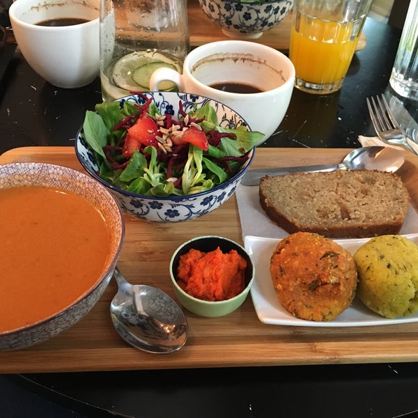 BüL Bar à cannes Juice Bar in Rochechouart