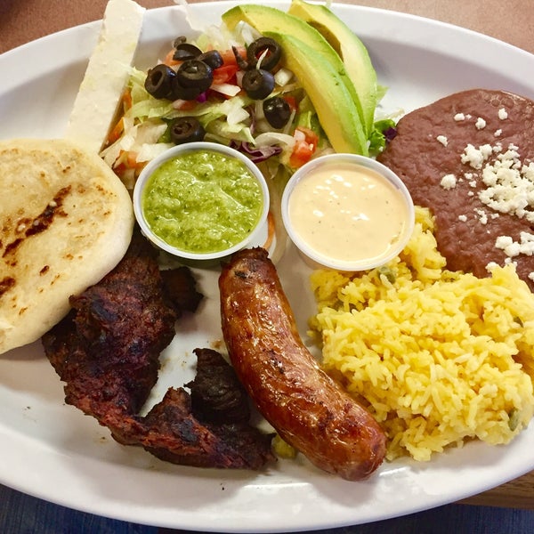 Eight Street Latino