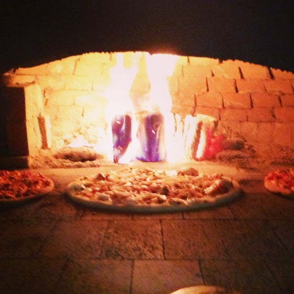 Photo prise au Goodfella&#39;s Pizza &amp; Restaurant par Anon le8/4/2013