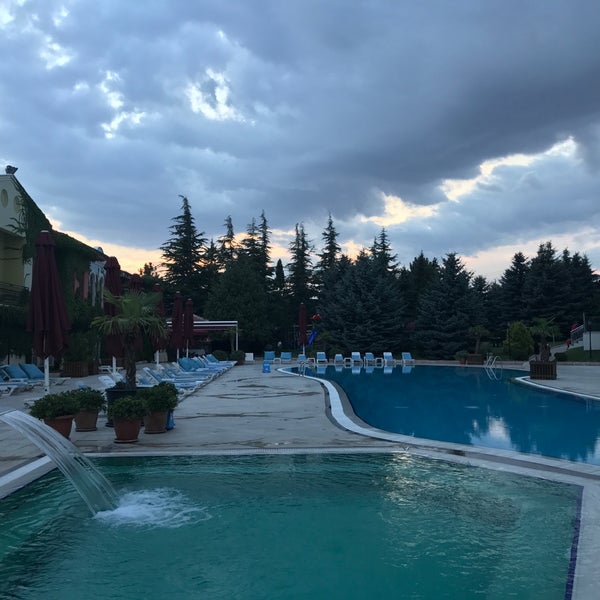Снимок сделан в İkbal Thermal Hotel &amp; Spa пользователем Ali G. 8/7/2017