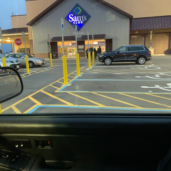 Photos at Sam's Club Kenosha, WI