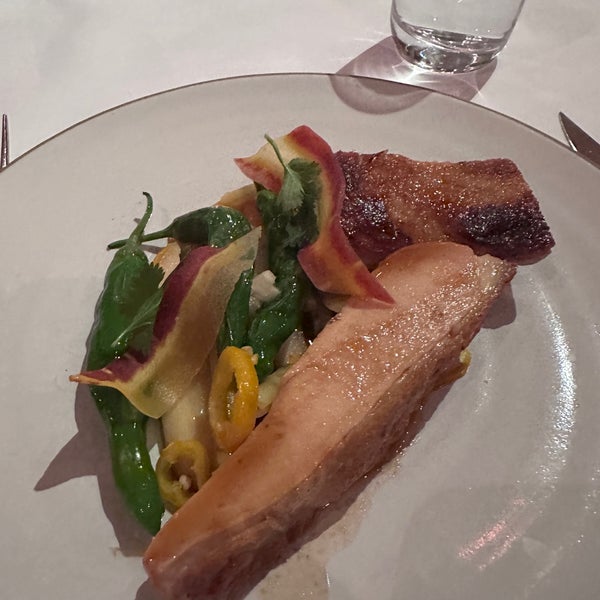 Photo taken at Gramercy Tavern by Kevin Y. on 9/10/2023