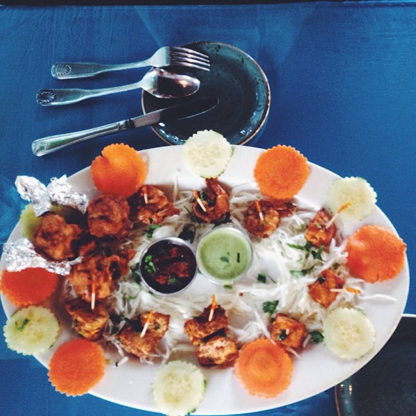 รูปภาพถ่ายที่ New India Cuisine โดย Amanda H. เมื่อ 10/5/2013