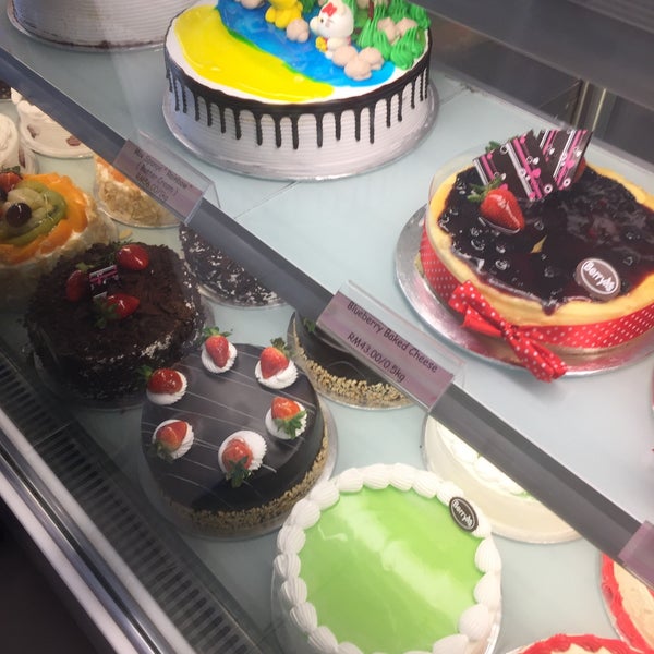 Photos at Berry's Cake House Bakery