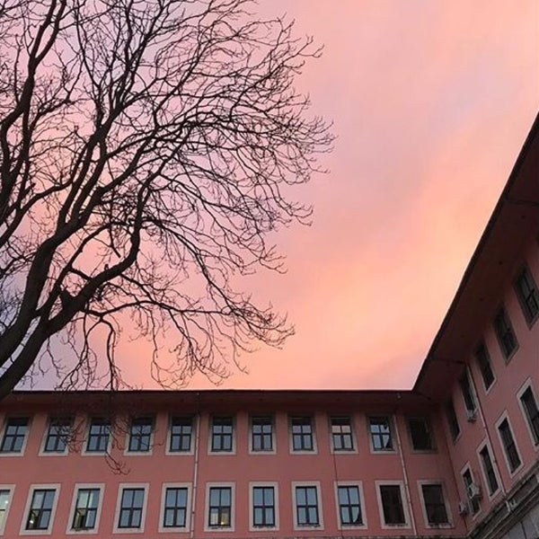 12/24/2017にSevginur K.がİstanbul Üniversitesi Fen Fakültesiで撮った写真