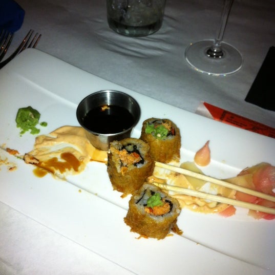 Das Foto wurde bei Bleu Restaurant and Lounge von Darin M. am 9/14/2012 aufgenommen