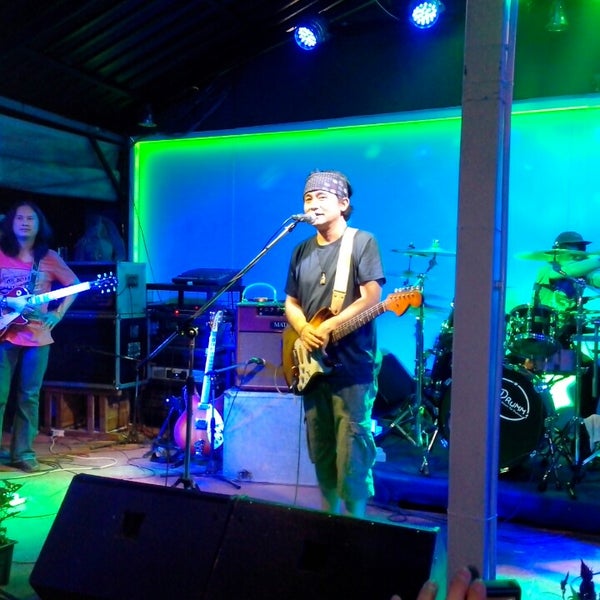 Грибок парк поинт на вднх. Inside park. Штаб квартира эппл купертино. Штаб квартира эппл купертино. Inside park.