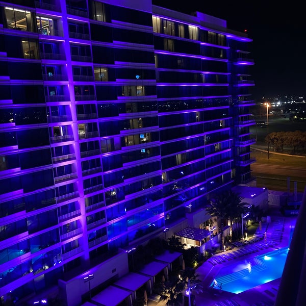 รูปภาพถ่ายที่ Seminole Hard Rock Hotel &amp; Casino โดย Lola เมื่อ 8/25/2023